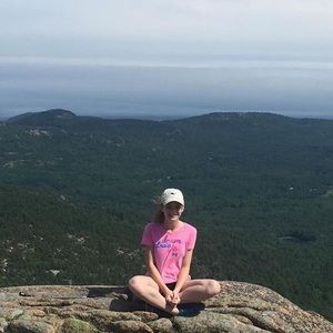 Meet your Posher, Alaina